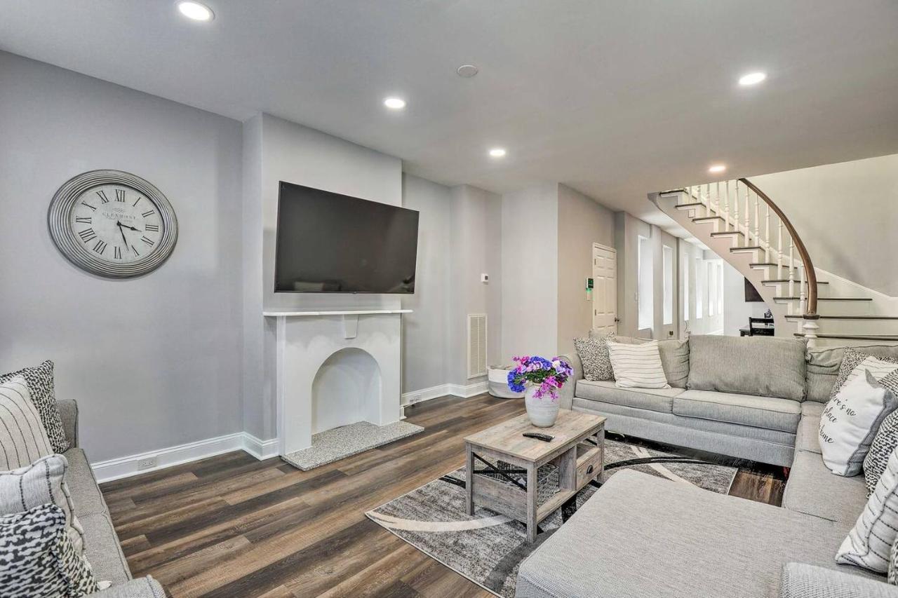 Baltimore Abode, Walk To Cross Street Market! Екстер'єр фото